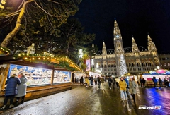Božićni sajam (Christkindlmarkt) na Rathausplatzu posjetilo 3,3 miliona posjetilaca